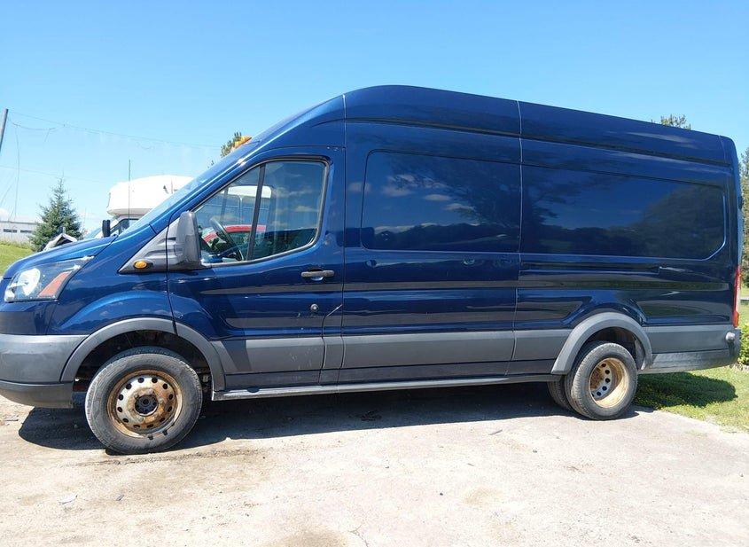 Ford Transit-350