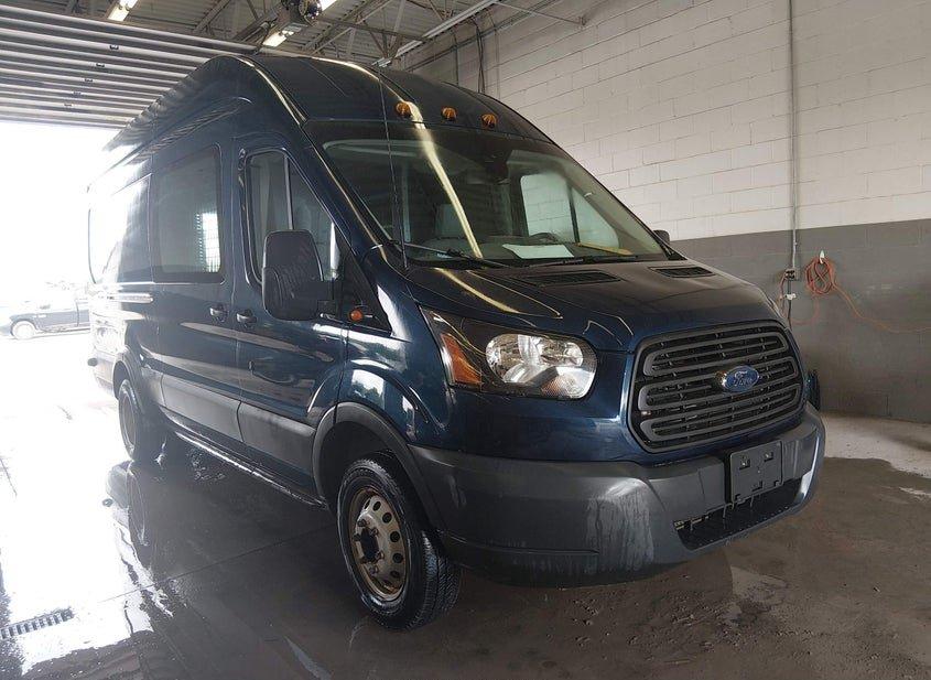 Ford Transit-350