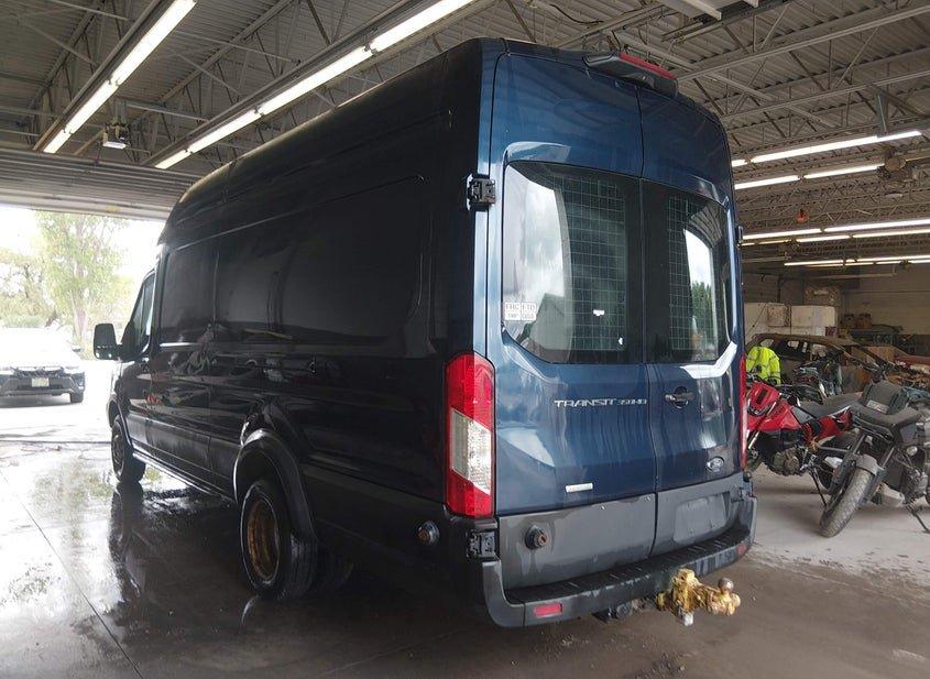 Ford Transit-350