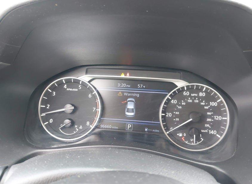 Nissan Altima