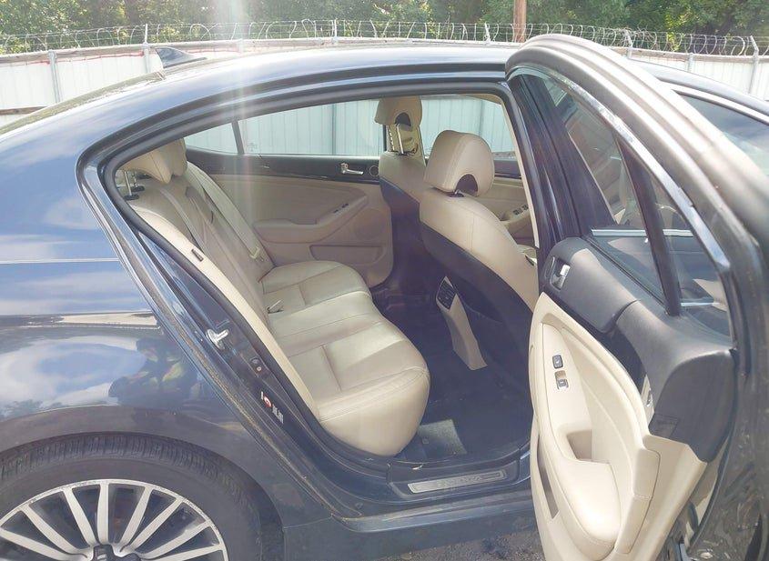 Kia Cadenza