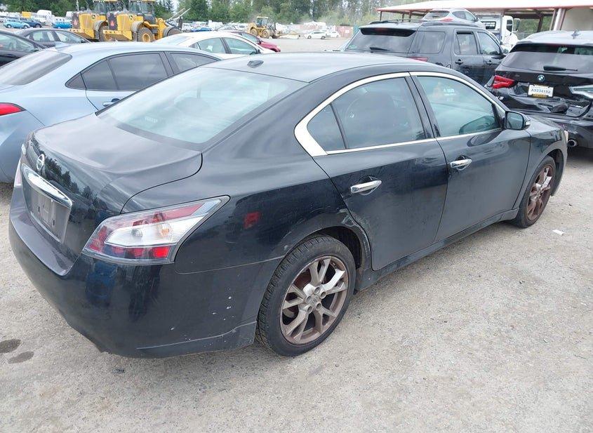 Nissan Maxima