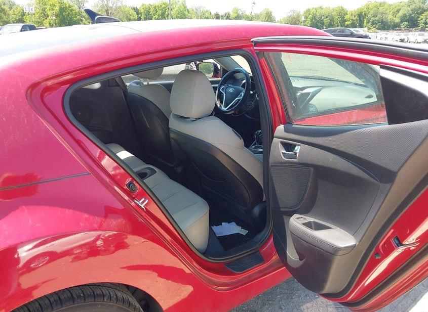 Hyundai Veloster