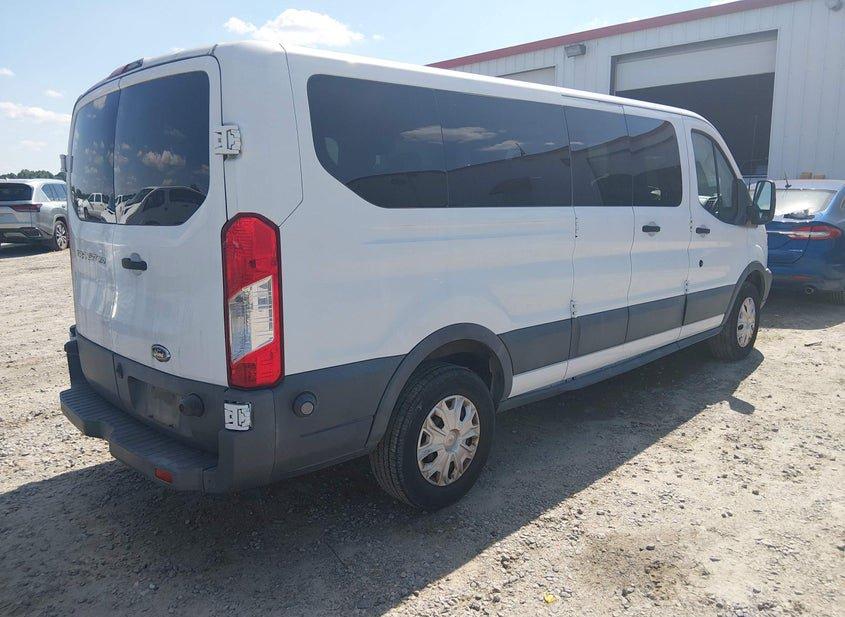 Ford Transit-350