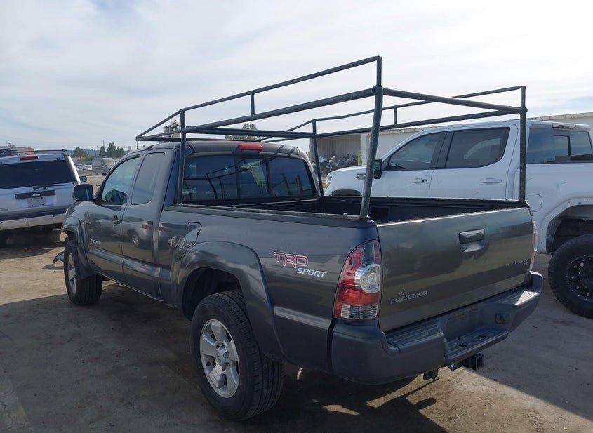 Toyota Tacoma
