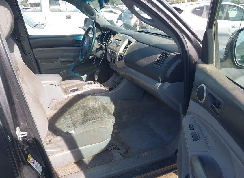 Toyota Tacoma
