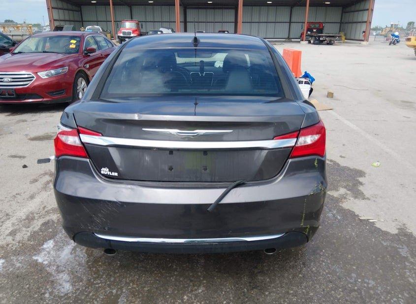 Chrysler 200