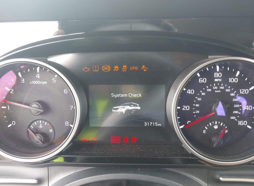 Kia Carnival Mpv