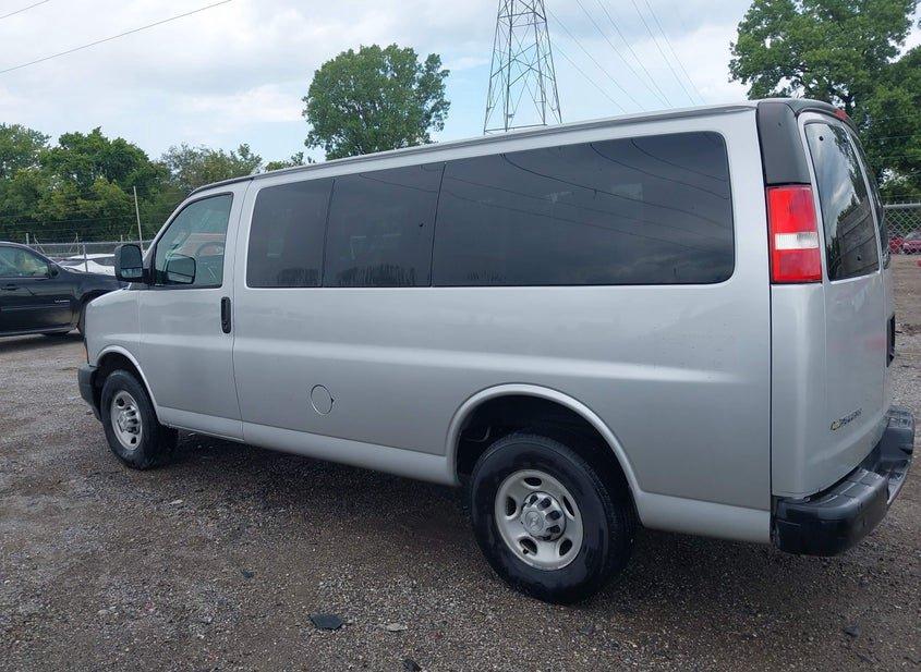 Chevrolet Express 2500