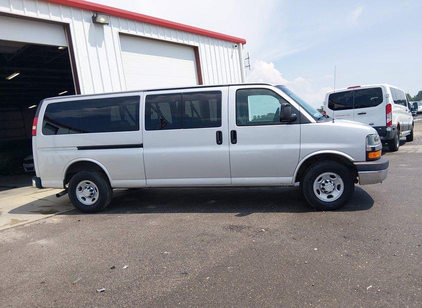 Chevrolet Express 3500