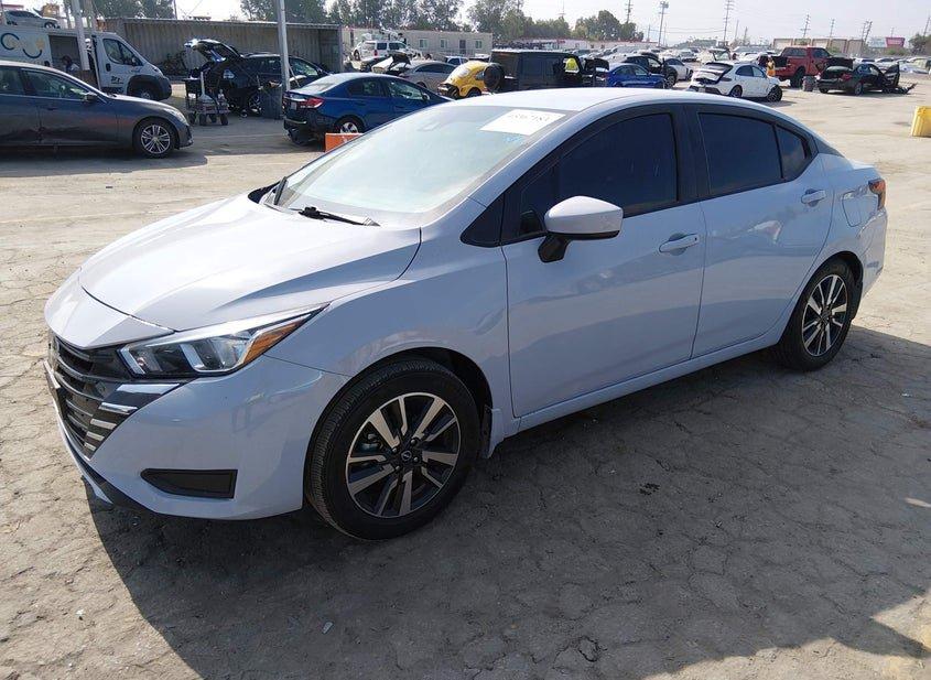Nissan Versa
