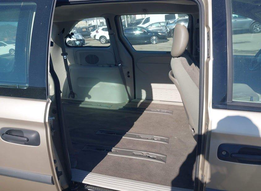 Dodge Caravan