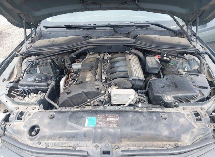 BMW 528I