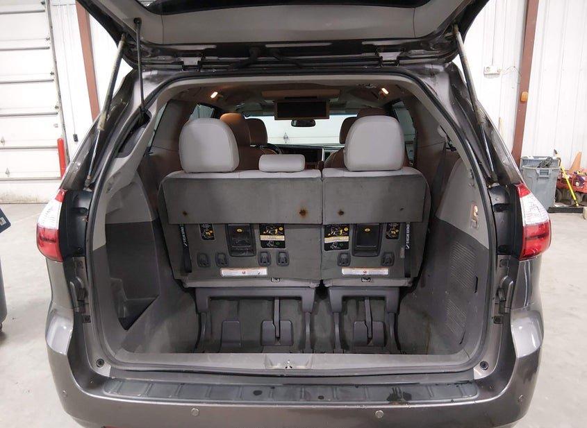 Toyota Sienna