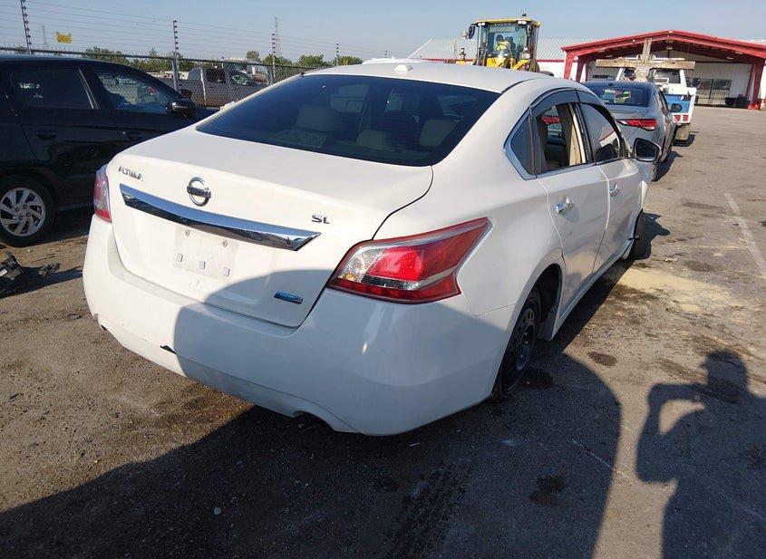 Nissan Altima