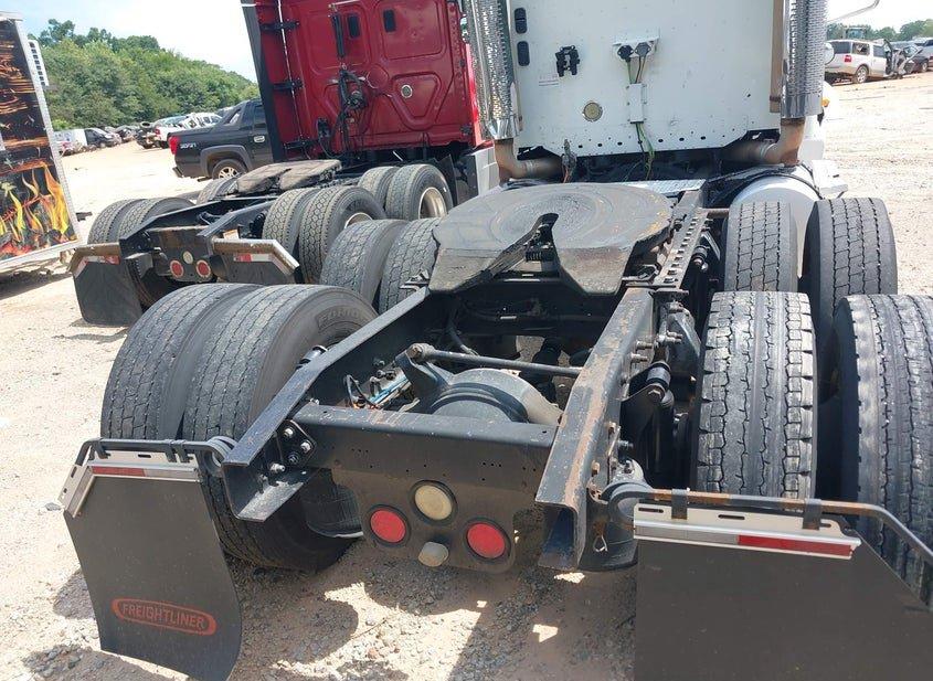 Freightliner Conventional