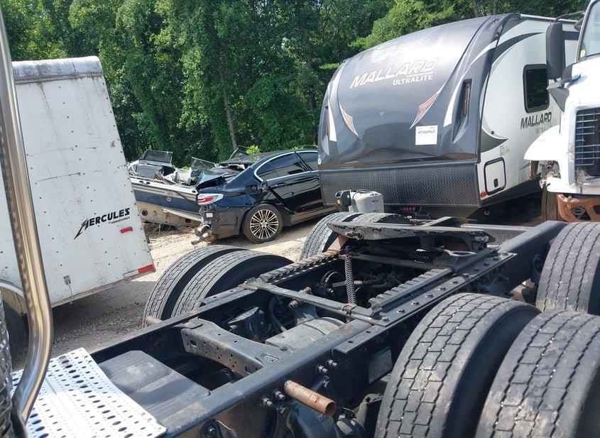 Freightliner Conventional