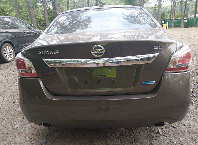 Nissan Altima
