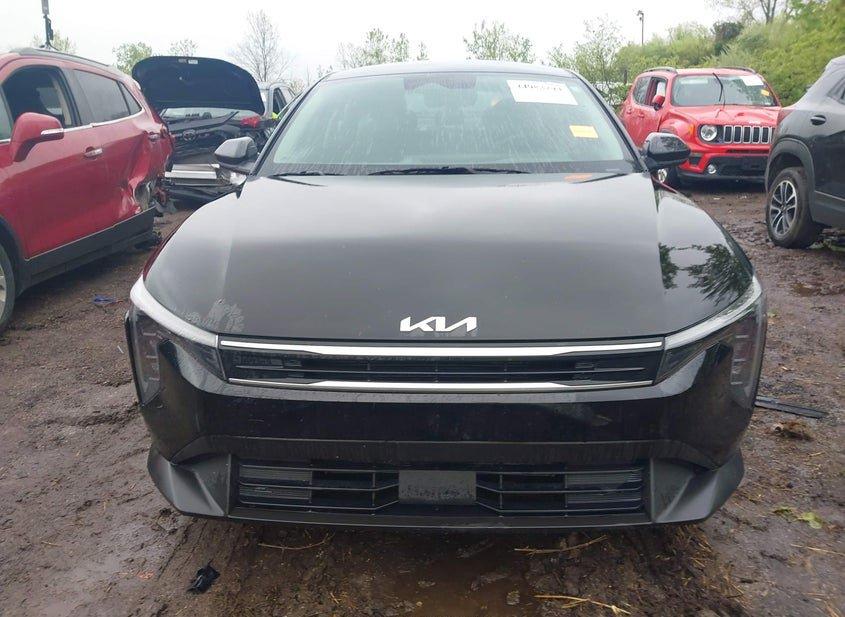 Kia K4