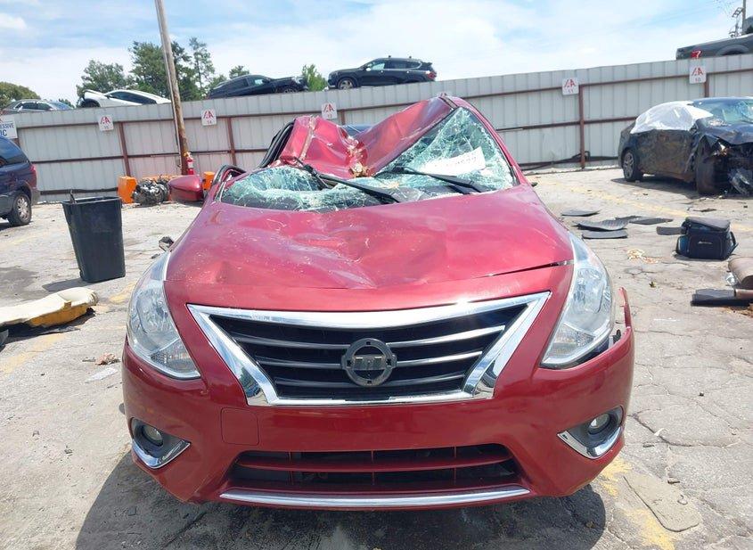 Nissan Versa