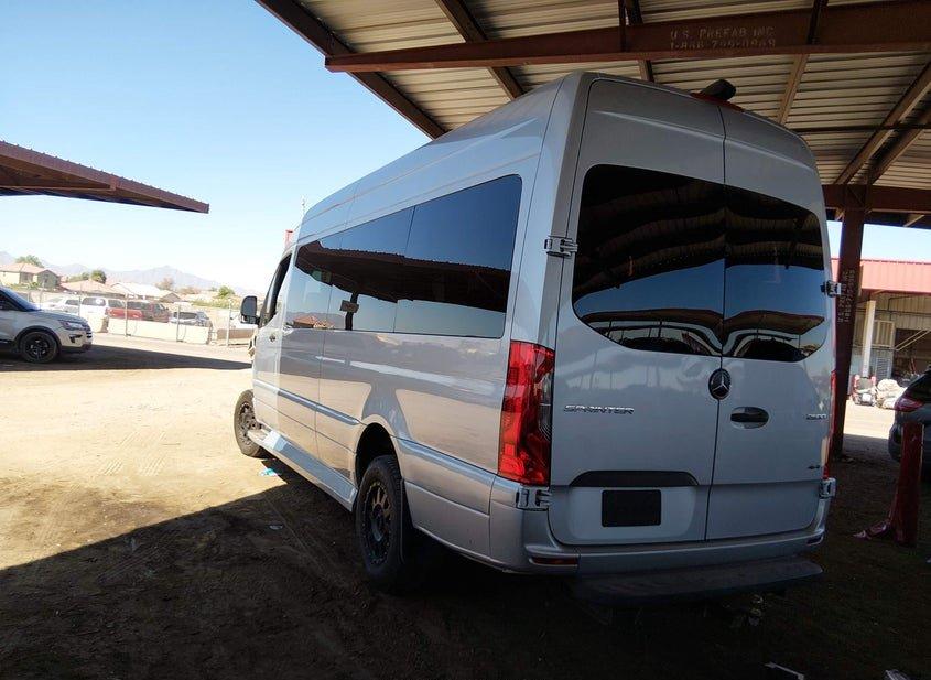Mercedes-Benz Sprinter 2500