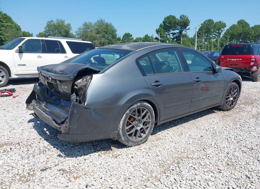 Nissan Maxima