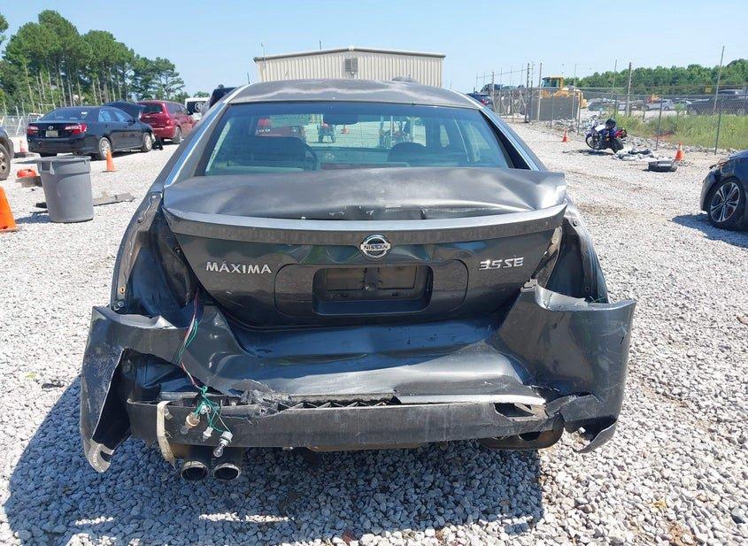 Nissan Maxima