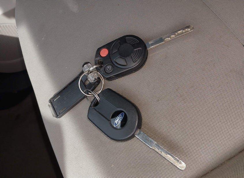 Ford C-Max Hybrid