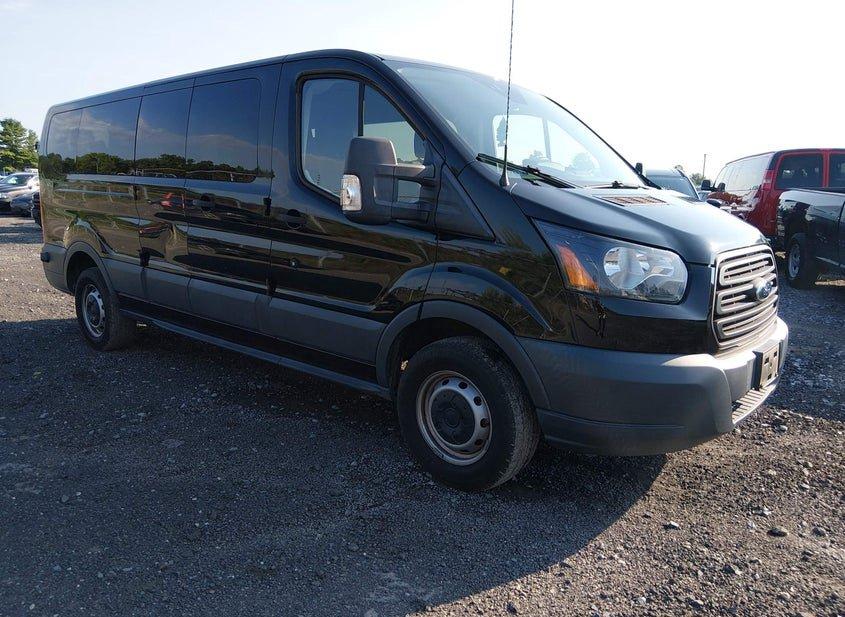 Ford Transit-350