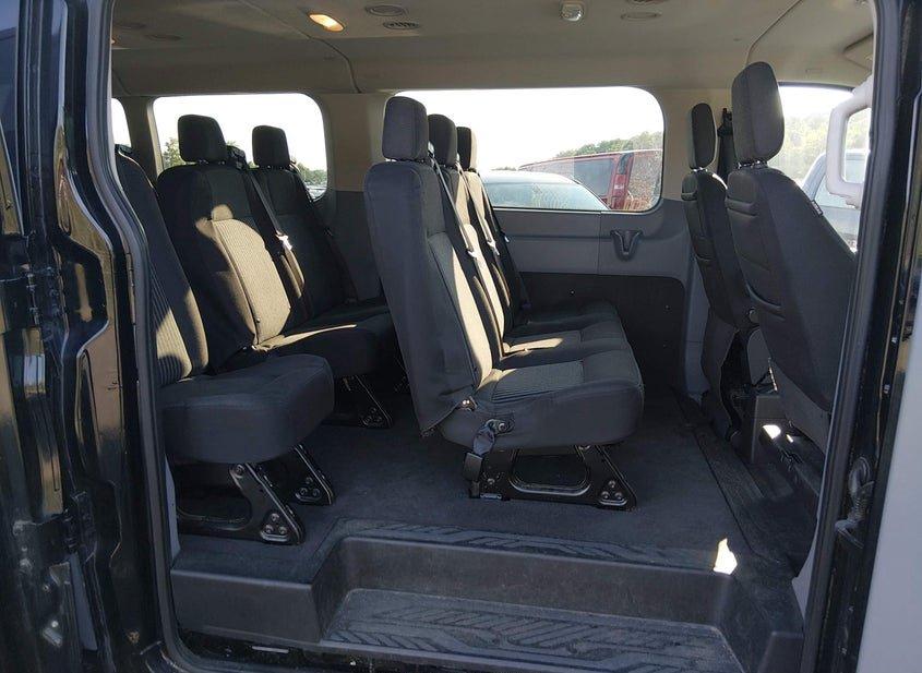 Ford Transit-350