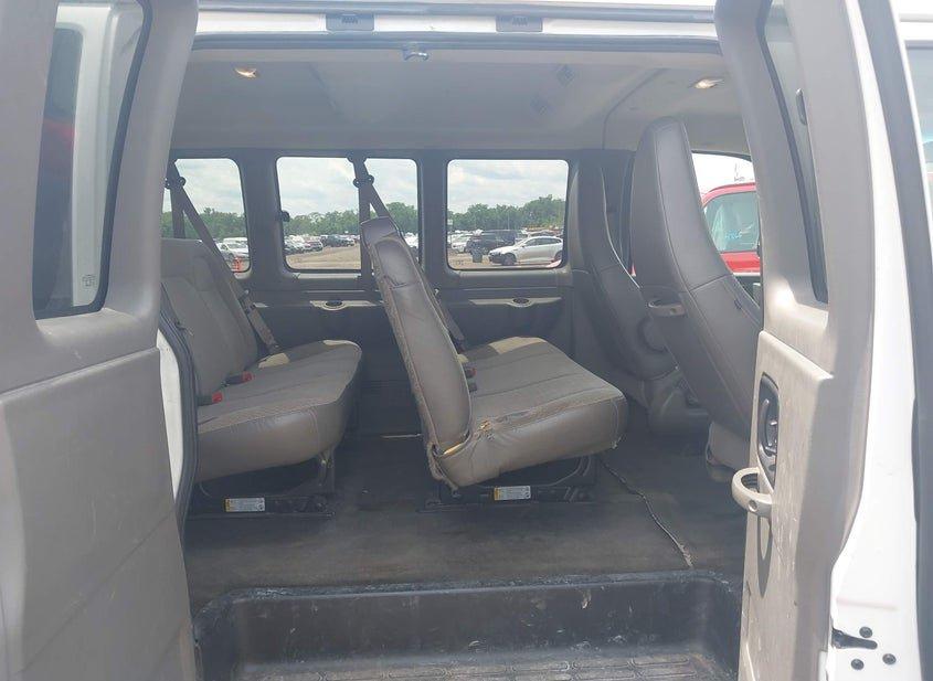 Chevrolet Express 3500