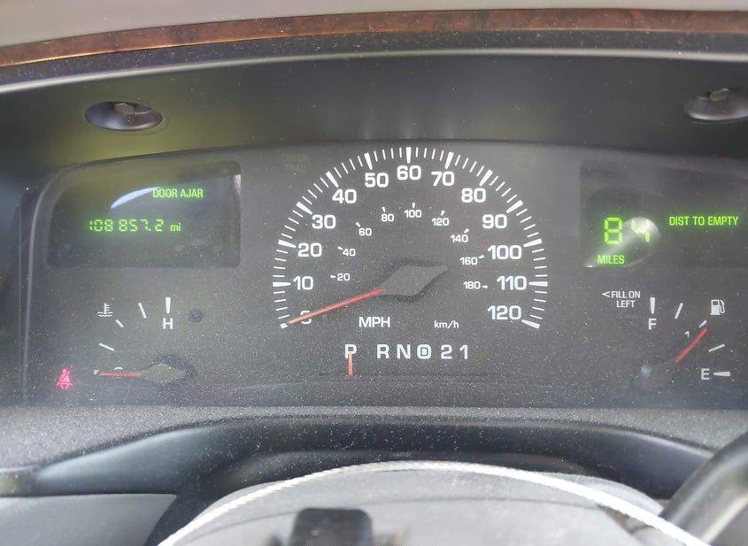 Lincoln Town Car