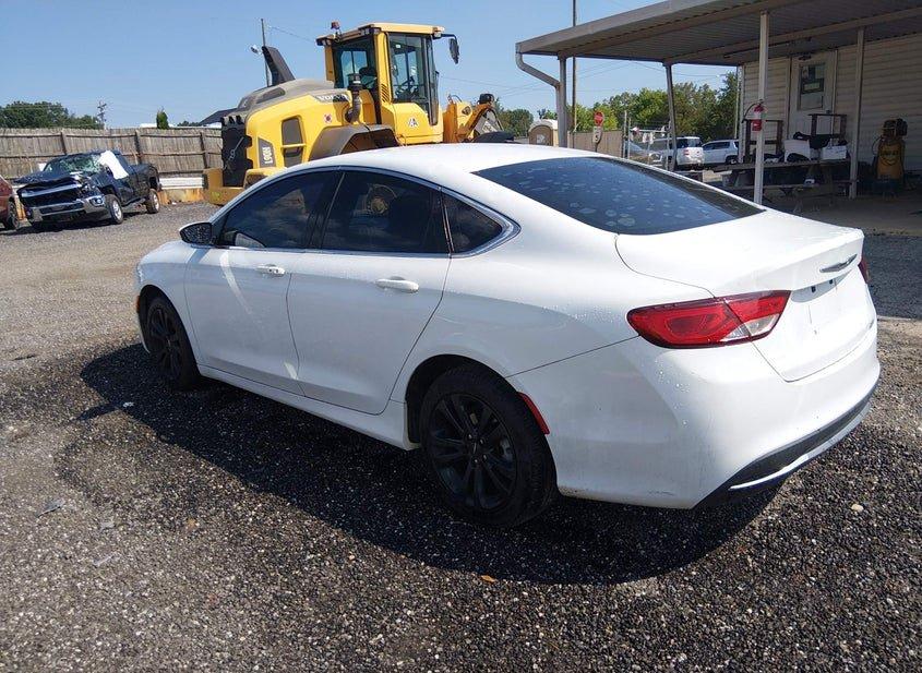 Chrysler 200
