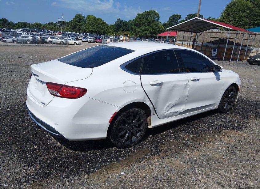 Chrysler 200