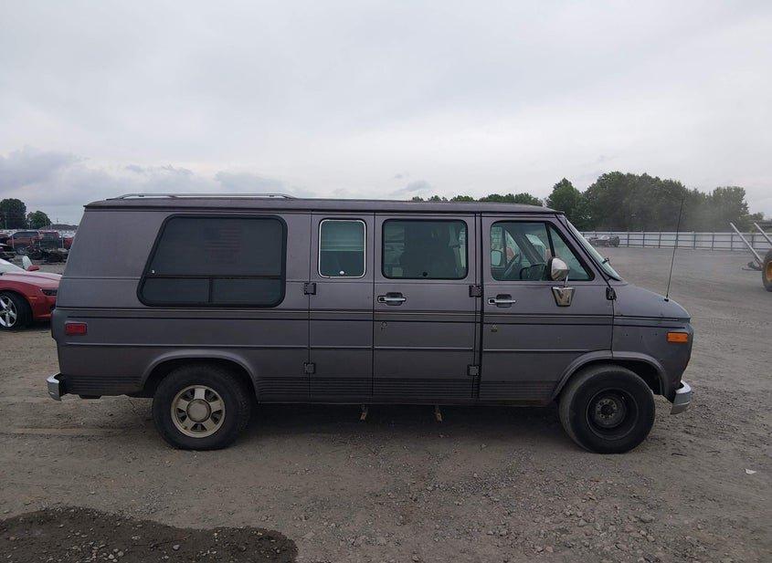Chevrolet G20