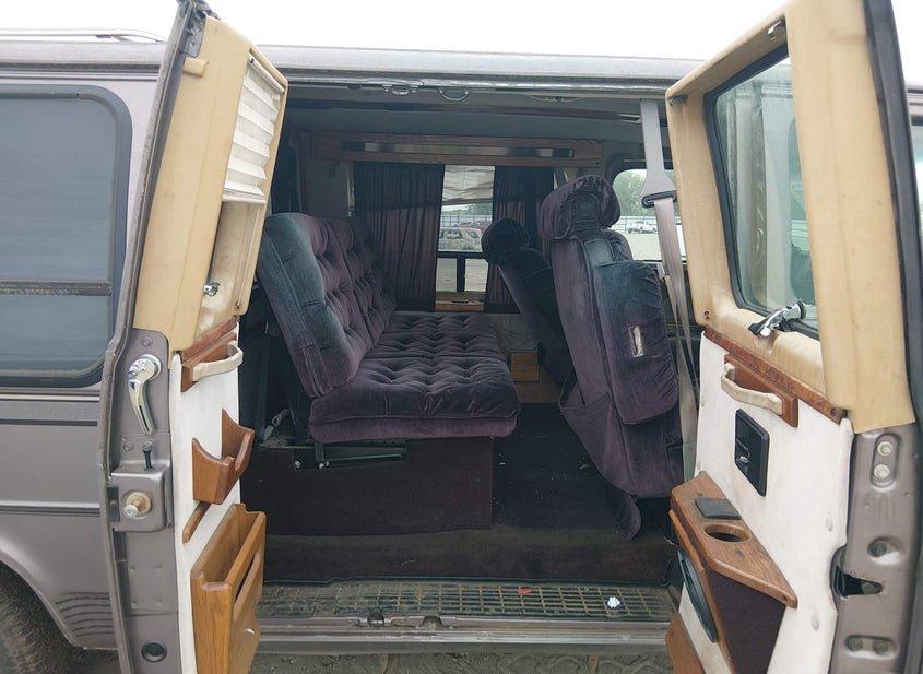 Chevrolet G20