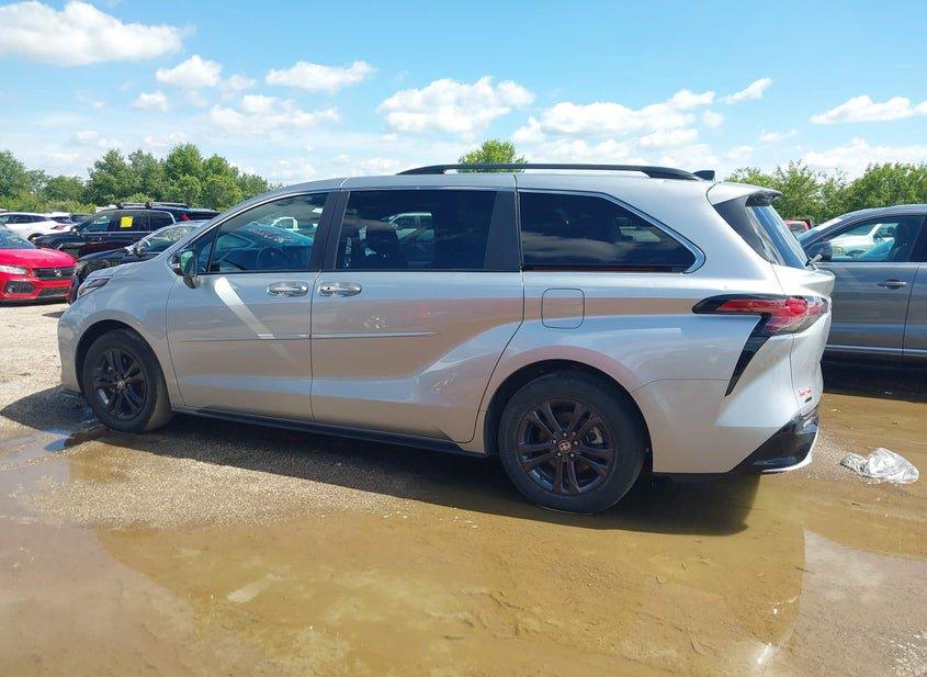 Toyota Sienna