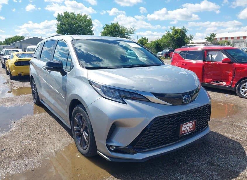 Toyota Sienna