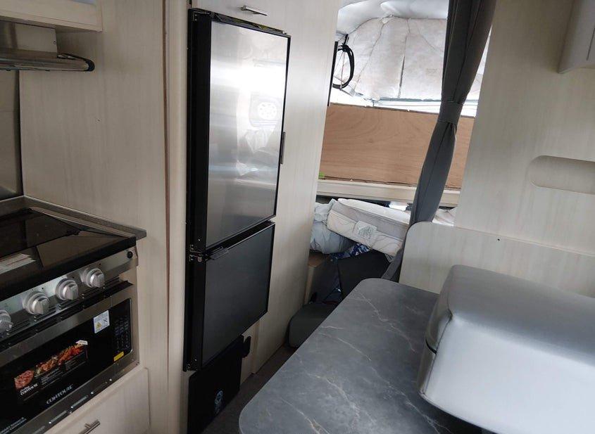 Airstream Flying