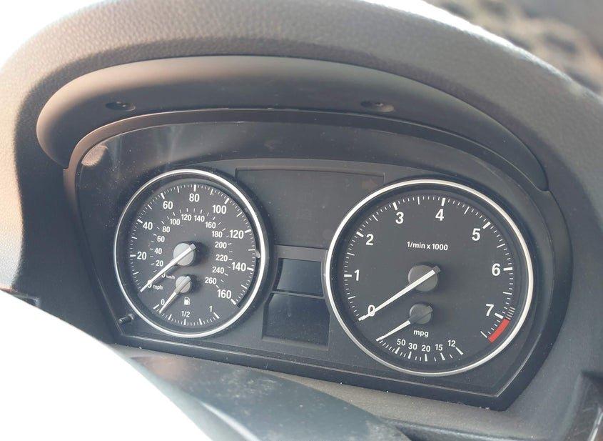 BMW 328I