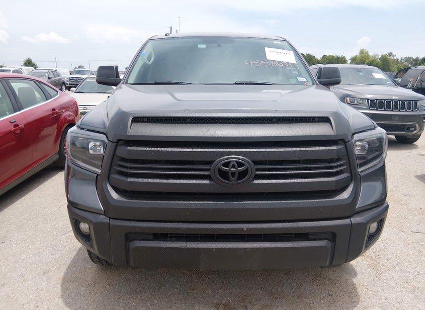 Toyota Tundra