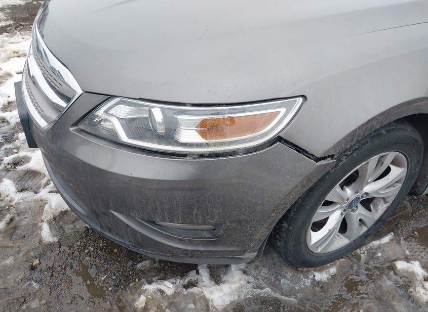 Ford Taurus