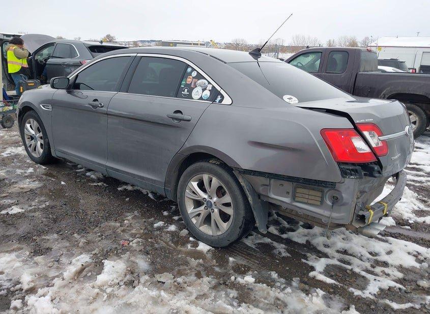 Ford Taurus