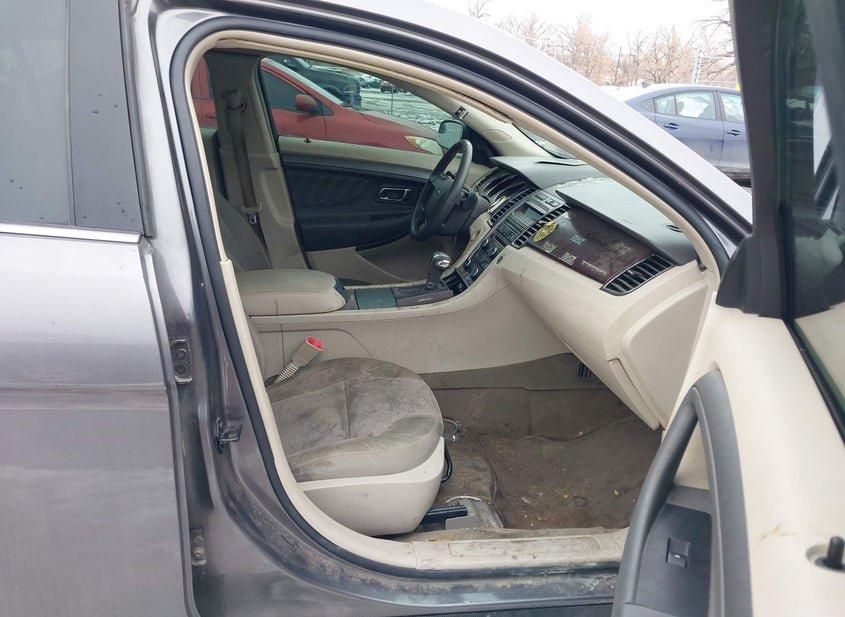 Ford Taurus