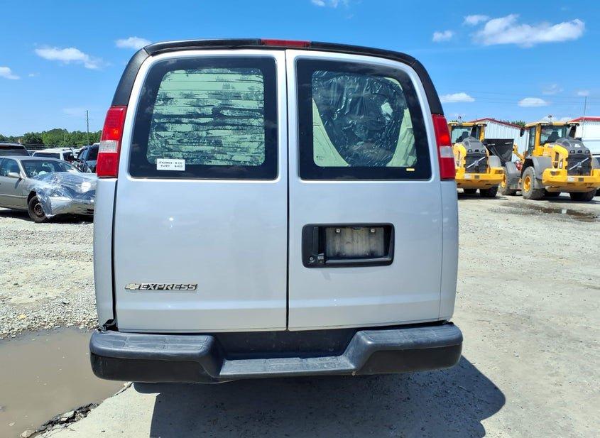 Chevrolet Express 3500