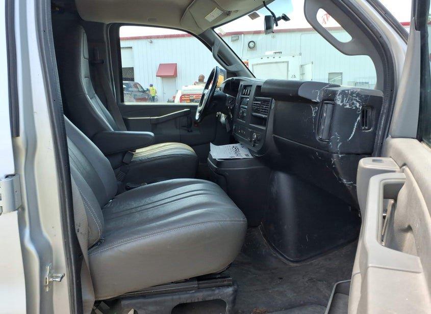 Chevrolet Express 3500