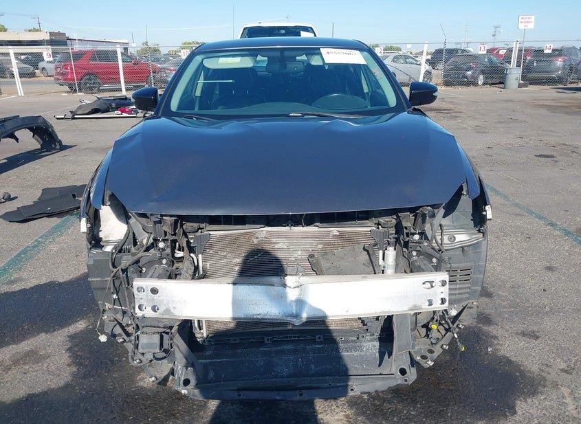 Nissan Maxima