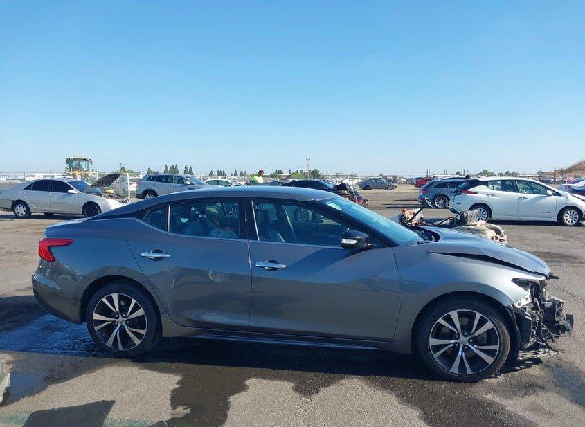 Nissan Maxima