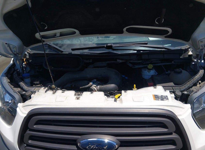 Ford Transit-350