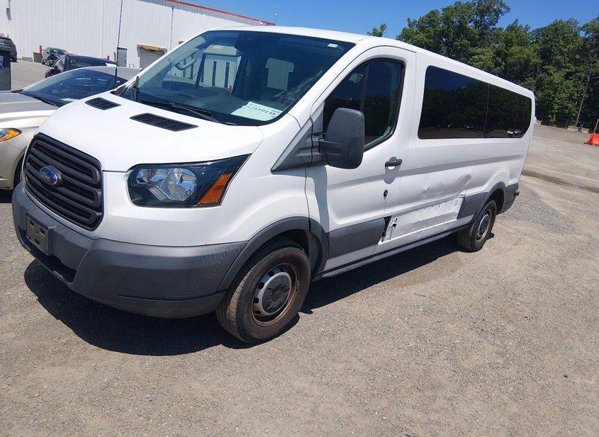 Ford Transit-350